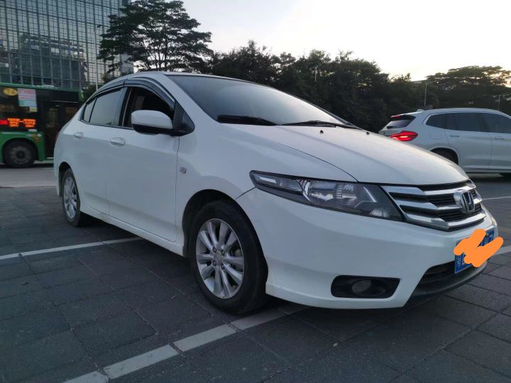 2014年本田锋范怎么验车,14年的车行驶证验车记录