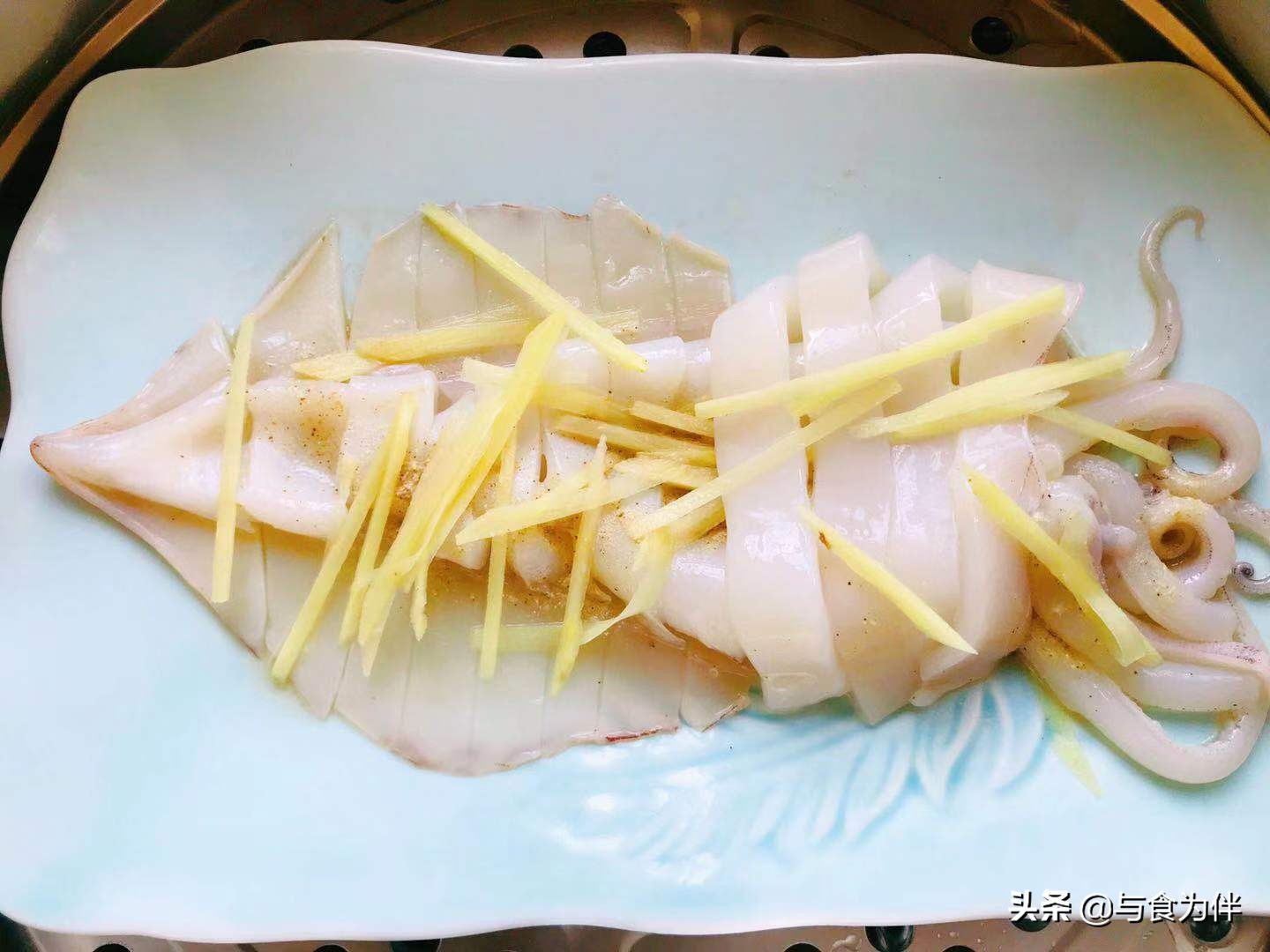 鱿鱼不油炸怎么做好吃,鱿鱼不煎不用炸鲜香肉嫩无腥味