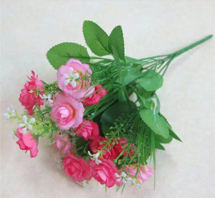 香港豪门最惨原配!生前帮贫穷小子成首富,死后还要被他利用?