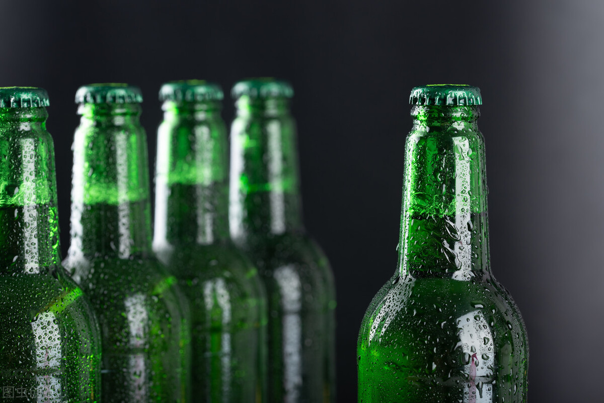 生啤熟啤扎啤干啤有什么区别呢,干啤生啤和鲜啤的区别