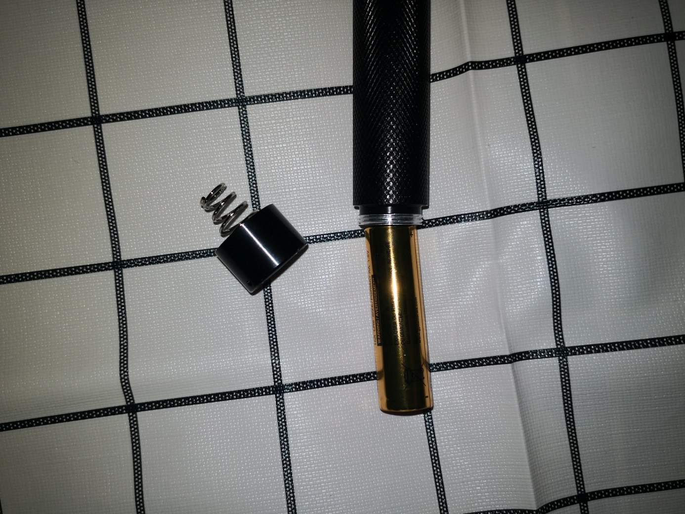 看到红点，线路通畅-毕亚兹光纤探测器评测