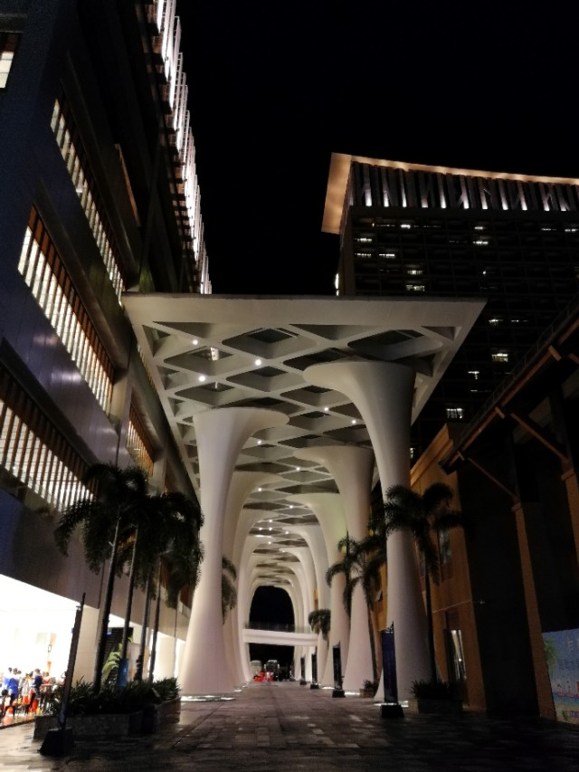 三亚亚龙湾红树林酒店接机,三亚湾亚龙湾红树林酒店