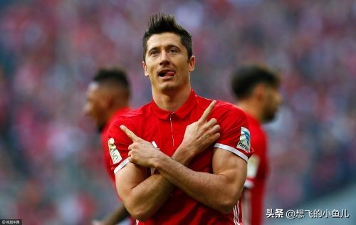 梅西世界足球年度排名,足球历史十大巨星梅西只能排第五