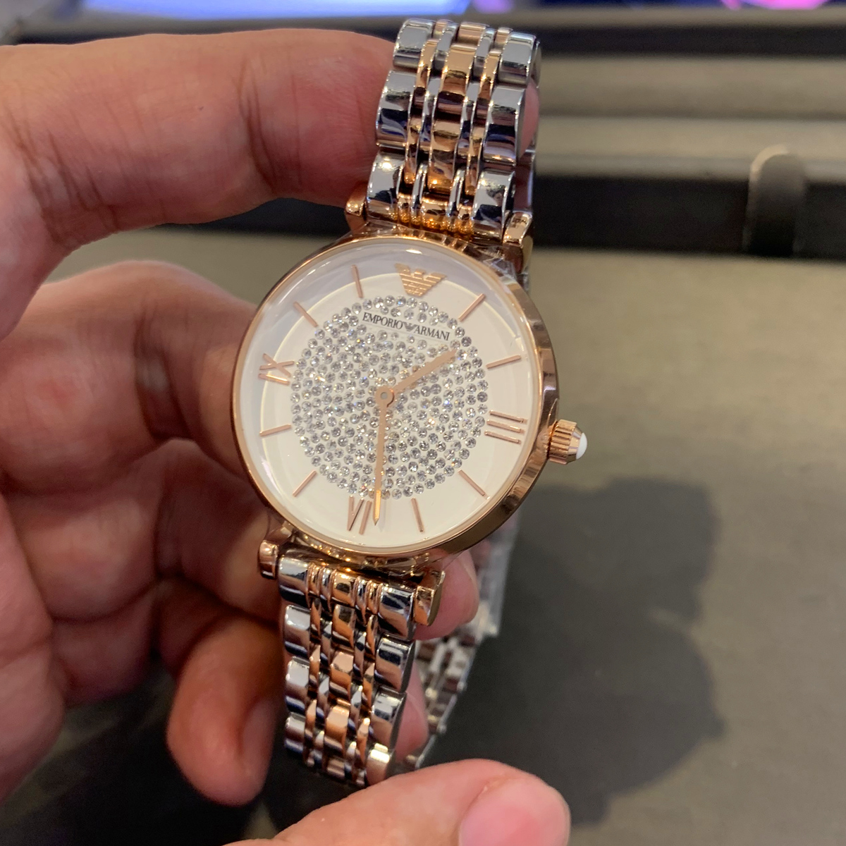 阿玛尼满天星款式选择,阿玛尼满天星怎么佩戴好看