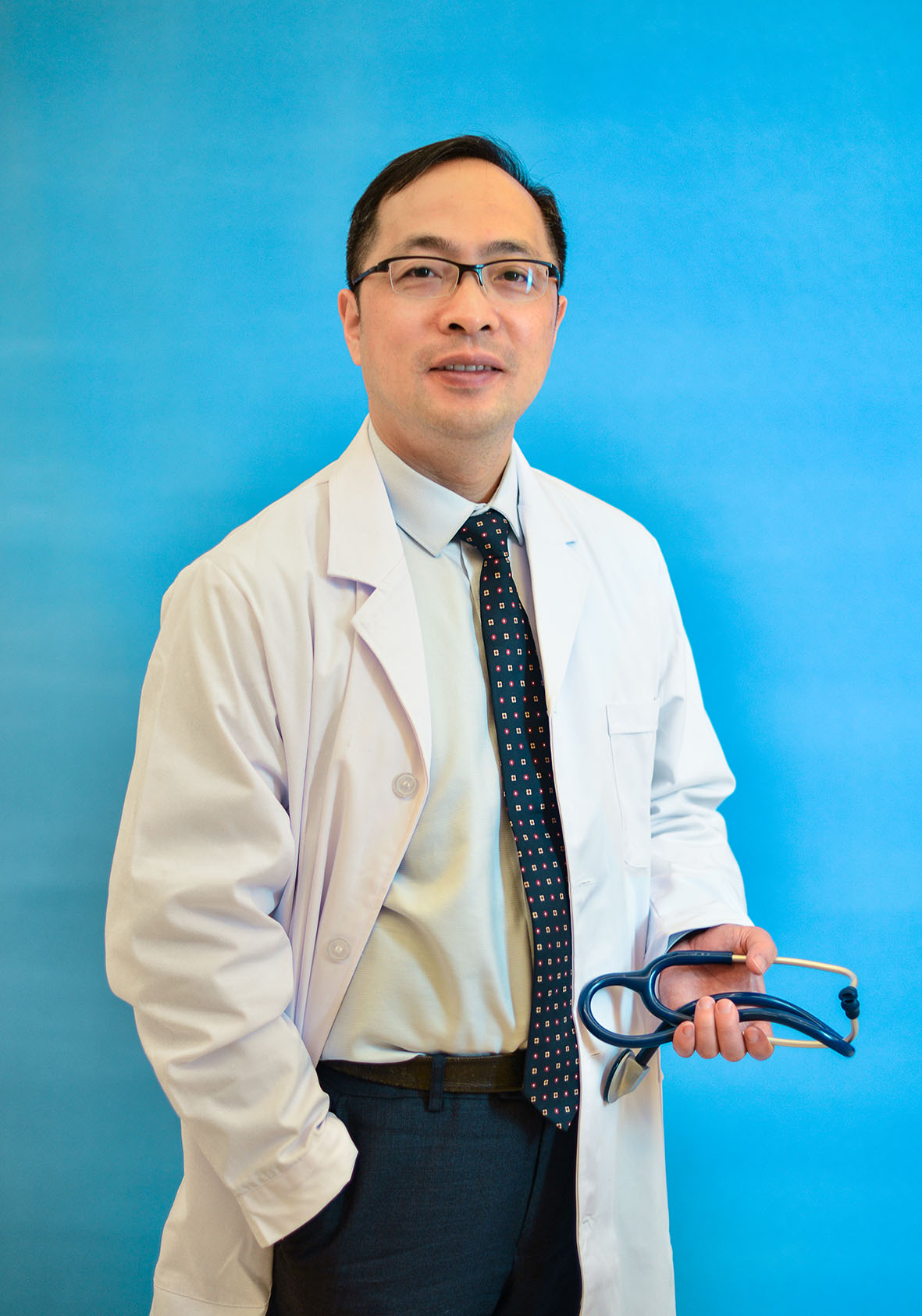 胃食管反流引起的哮喘咳嗽严重吗,胃食管反流性咽喉炎及反流性哮喘