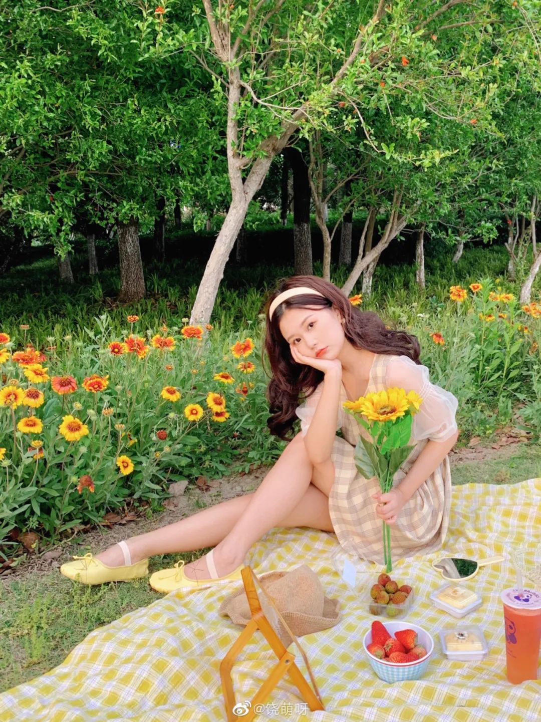 小个子圆脸微胖女生怎么穿,小个圆脸女生怎么穿显高