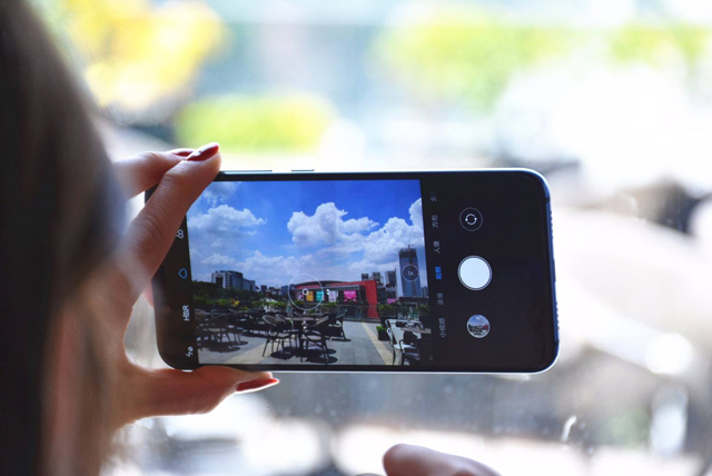 老款功能机拍照怎么操作,曾经拍照很厉害的功能机