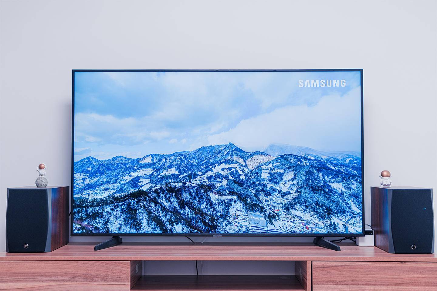 惠威d1090有源音箱对比评测,惠威d1090低音单元拆解图