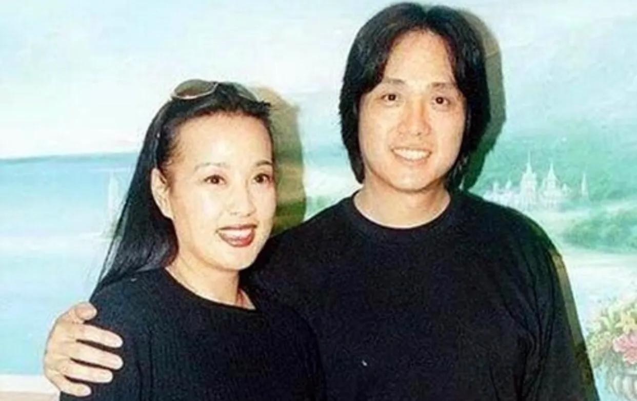 明星整容和不整容老去有什么区别,自然老去和整容明星的对比