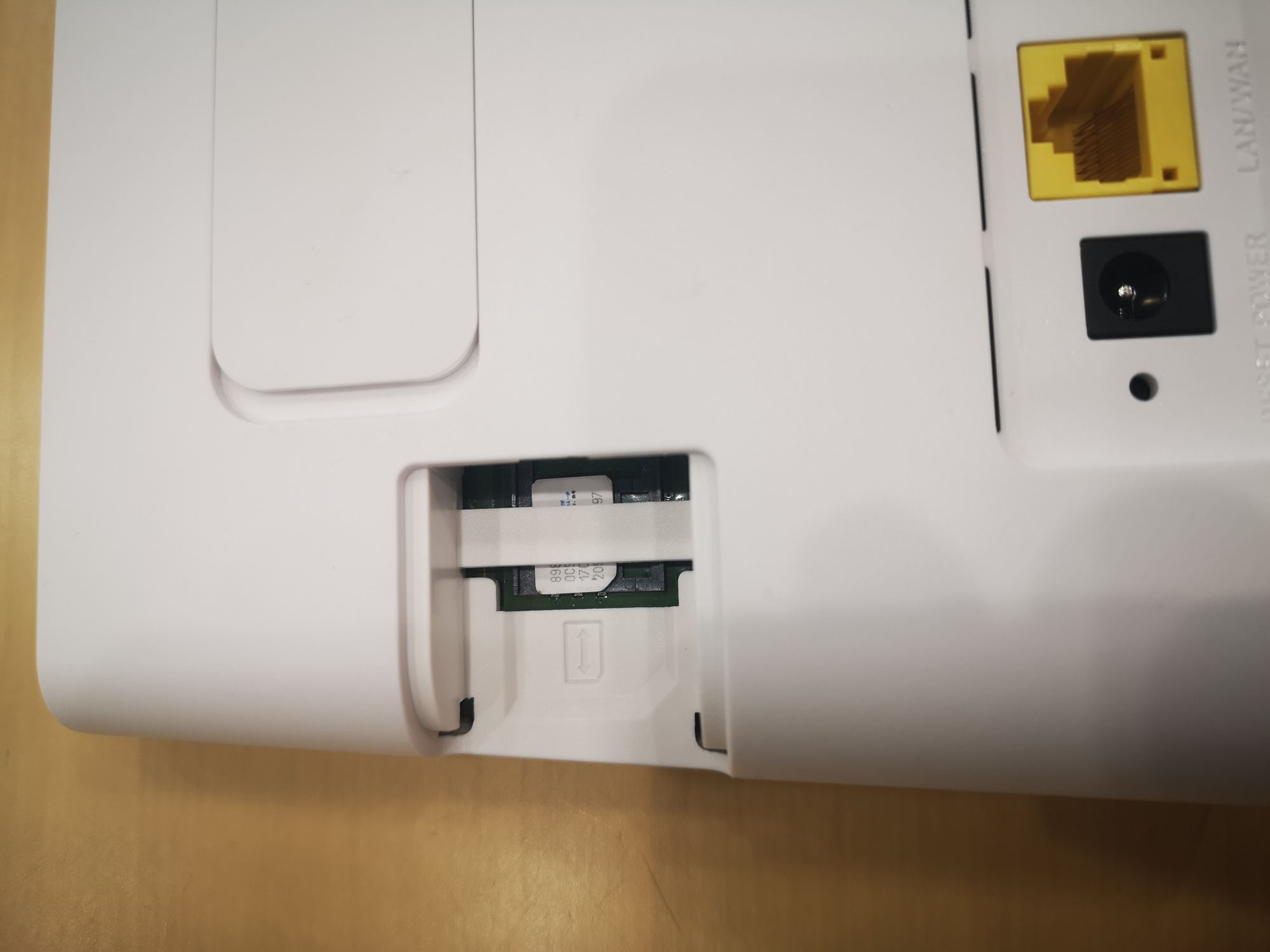 华为4g无线路由器如何使用,华为4g路由器可以直接上网吗