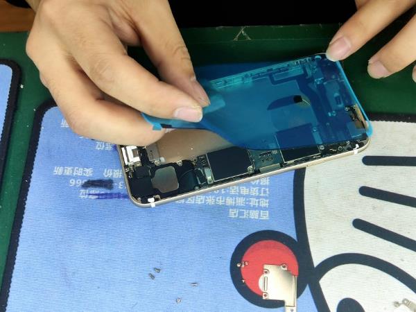 iphone6s更换电池全过程,iphone6s官方电池更换