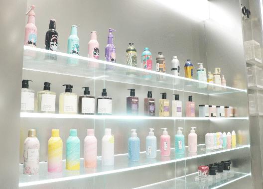 挤爆柳巷!排队才能进的ONLYWRITE终于开到太原了