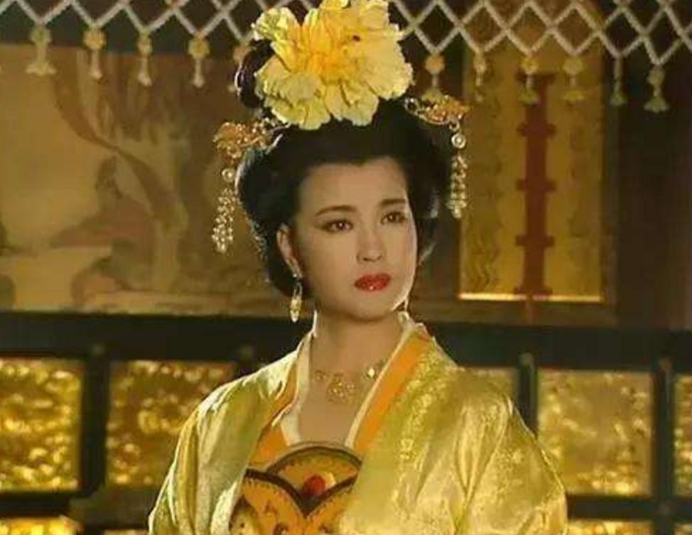 一代女皇武则天无字碑之谜,在无字碑上对武则天作全面评价