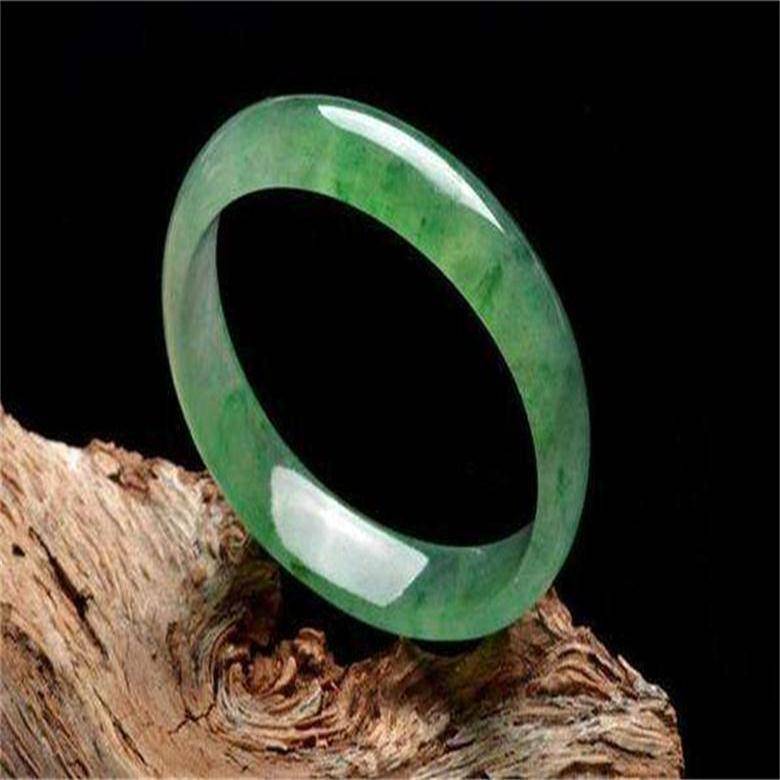 水晶不用消磁石的消磁方法,为什么水晶买回来要消磁