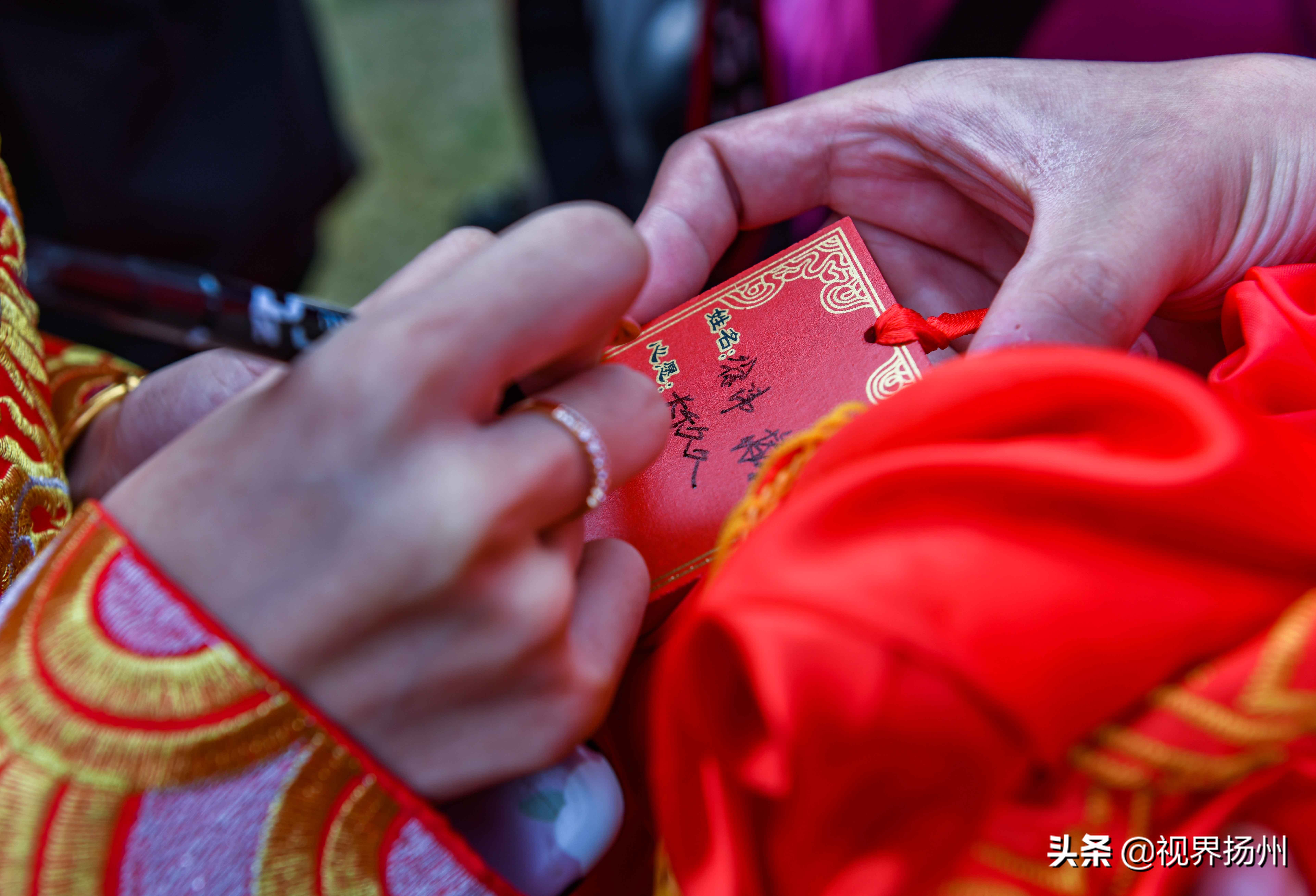 扬州个园盐商体验婚礼让你感受穿越