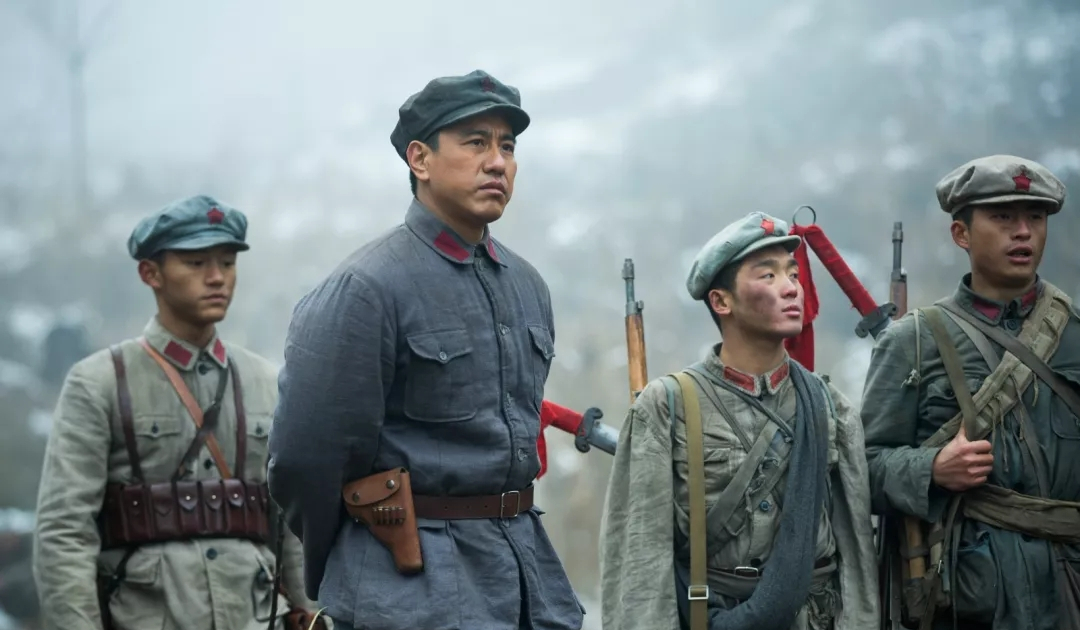 开国上将在延安开饭店，陈赓吃完不给钱：要钱没有，要命一条