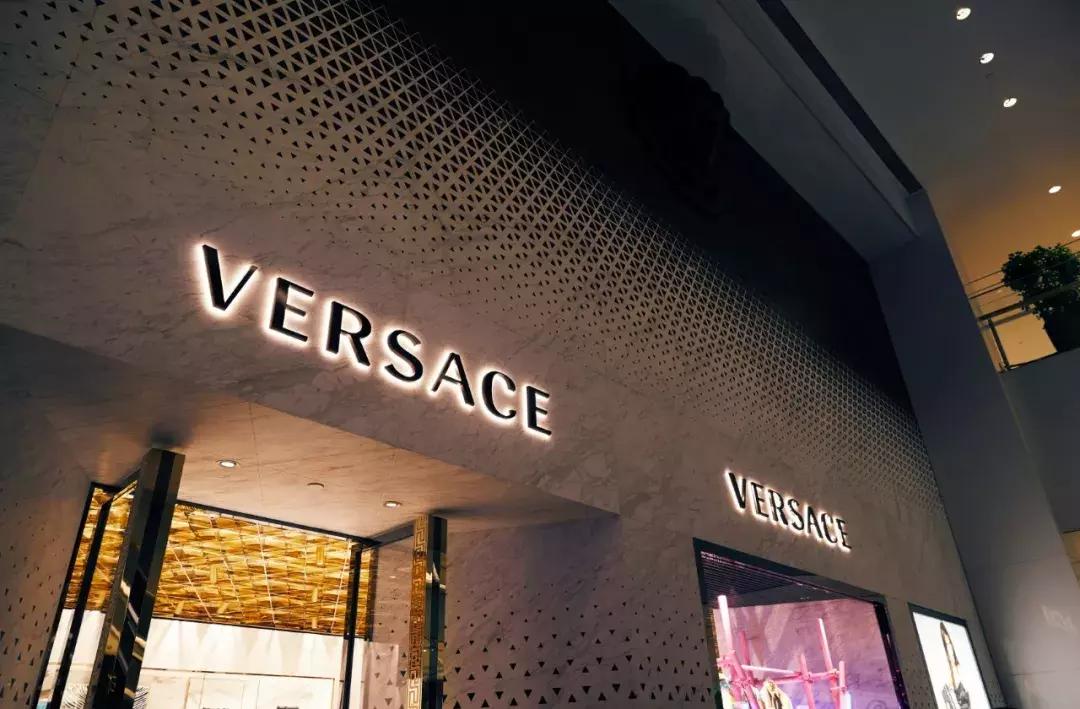 杨幂靠哪一部电视剧出名,杨幂靠什么维持热度