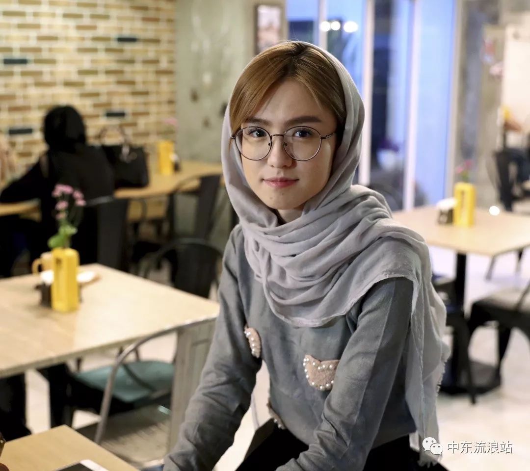 伊朗首都德黑兰开咖啡厅,伊朗德黑兰开咖啡馆