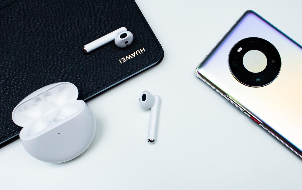 鍗庝负鑰虫満watchfreebuds,鍗庝负闄嶅櫔鑰虫満freebuds4璇勬祴