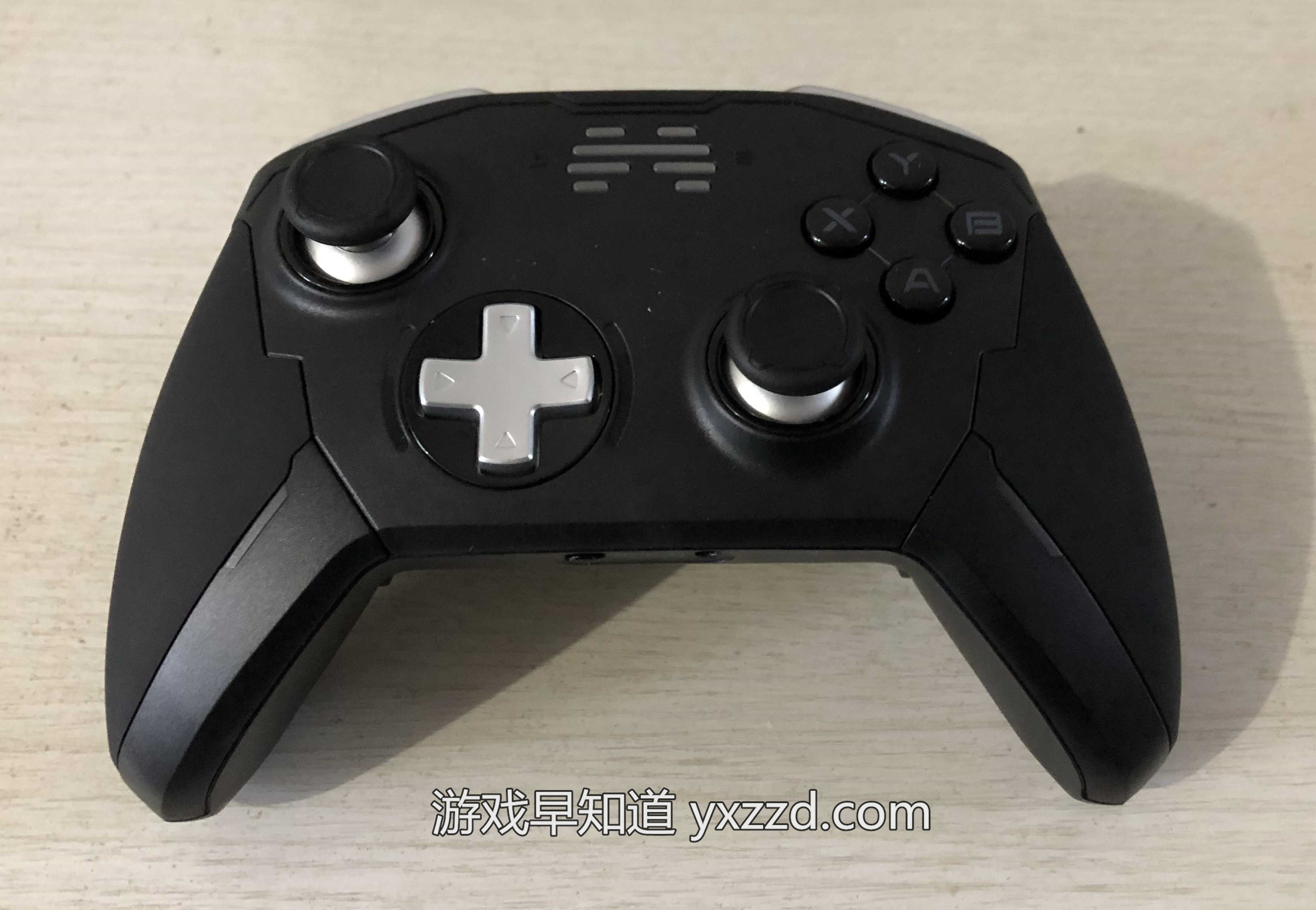 北通宙斯精英手柄和xbox手柄对比,北通宙斯精英手柄2代旗舰版