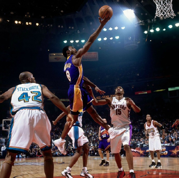 2021全明星纪念科比视频,全明星推出全新mvp奖杯纪念科比