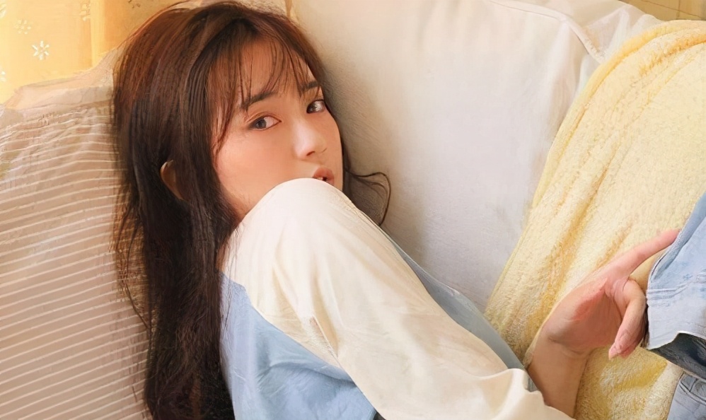 情人吵架冷战不理对方是不在乎吗,女朋友吵架不理人什么感受