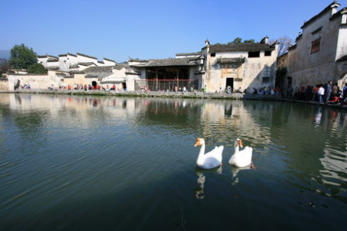 月沼在什么地方,宏村古镇月沼