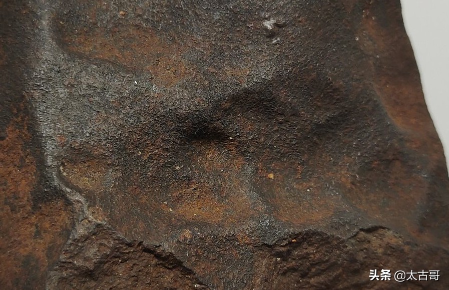 陨石特征,陨石是哪里来的是怎么形成的