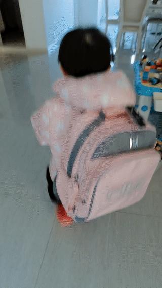 做个个性时尚的潮童|斐乐FILAKIDS双肩儿童书包评测