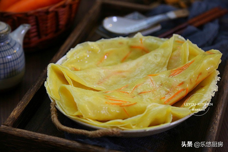 100种早餐饼大全,蔬菜鸡蛋饼面糊怎么调