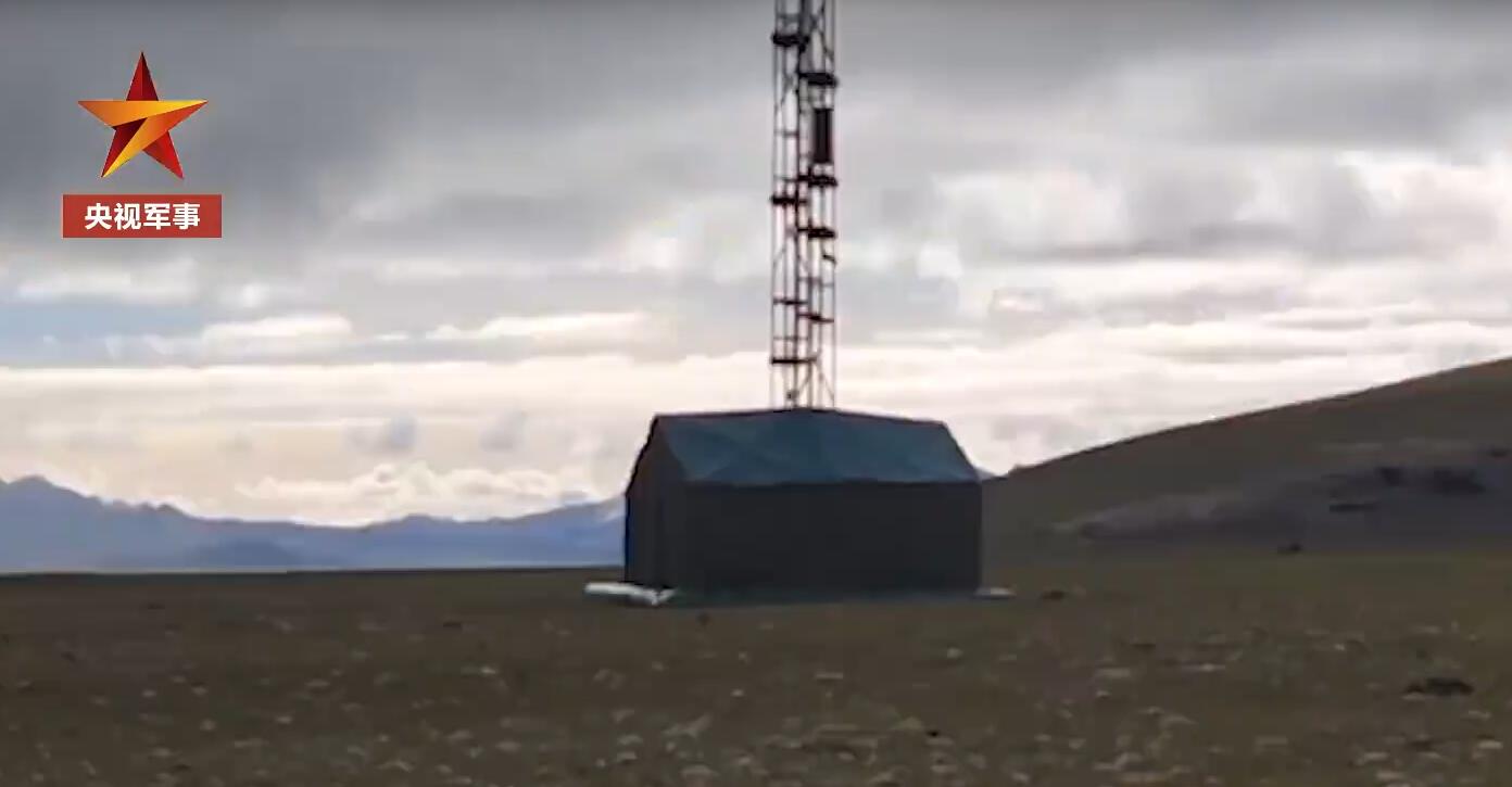 星空迷彩在07迷彩上有哪些升级,星空迷彩对比全地形迷彩服图片