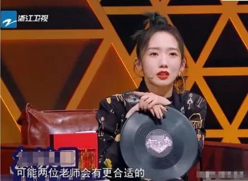 周传雄与张信哲哪个厉害,周传雄与张信哲比高音