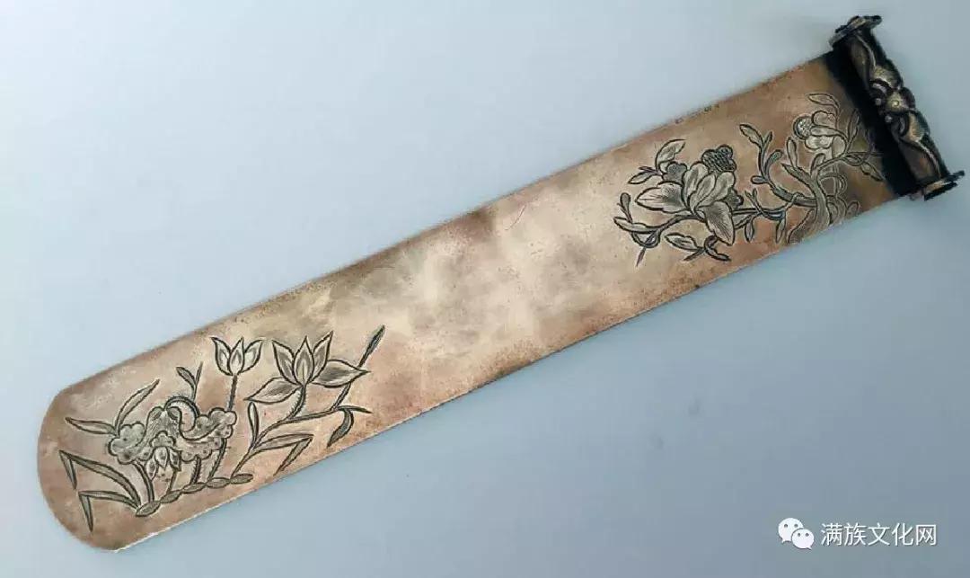 如展画轴—清代满族民间扁方赏析