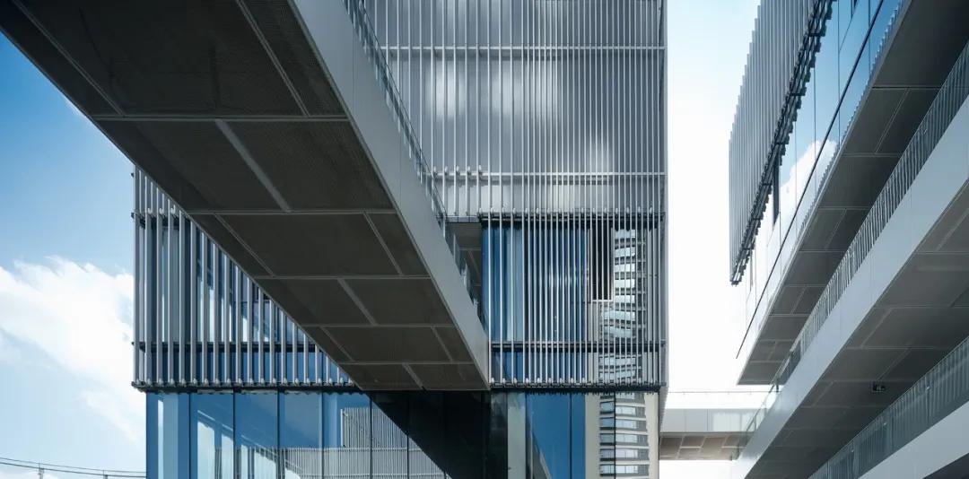 商业街与独栋商业的结合——立方长廊|CLOUArchitects