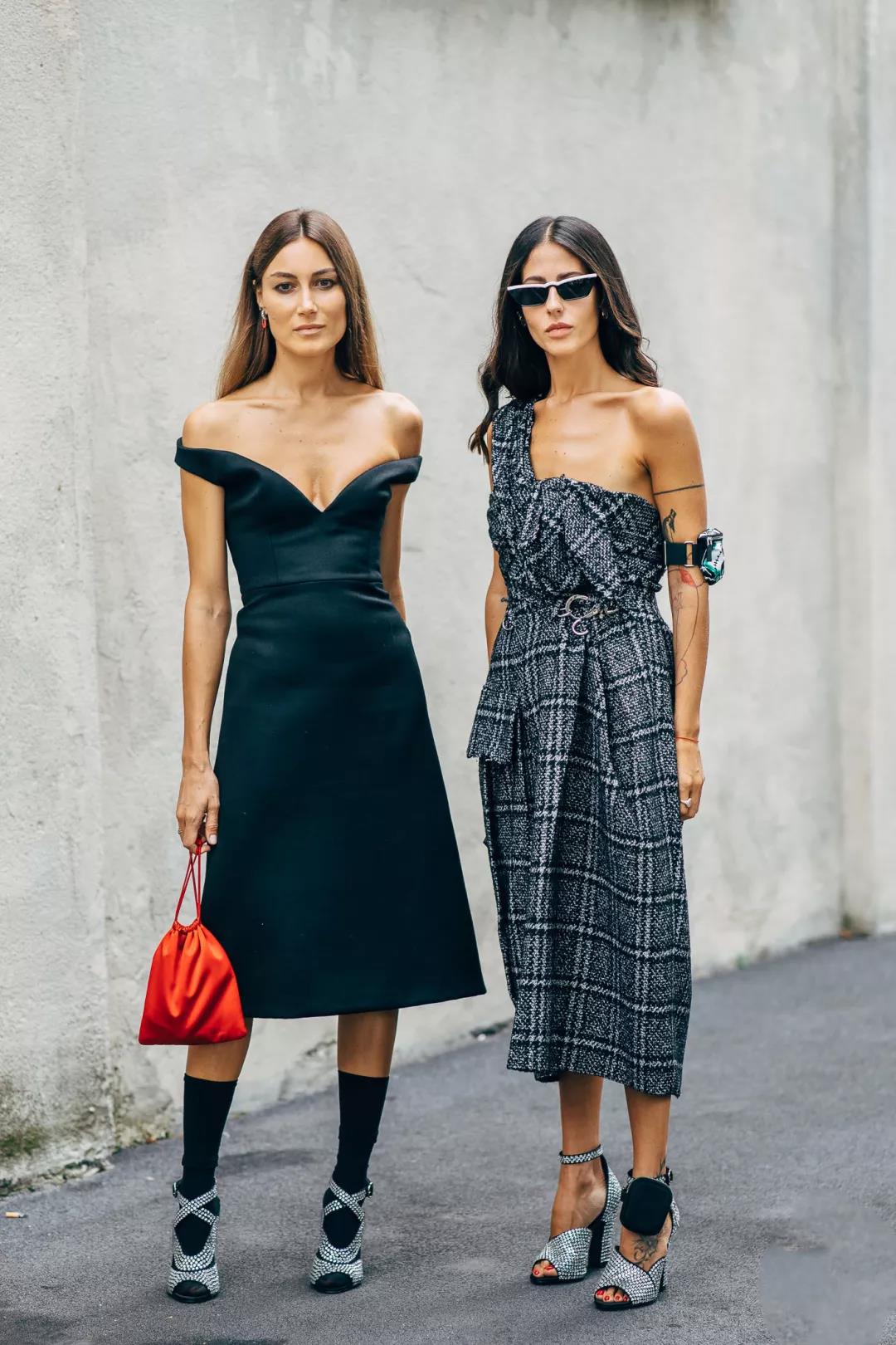 大饰所趋？不，现在时尚圈流行迷你套，连李佳琦都带货了