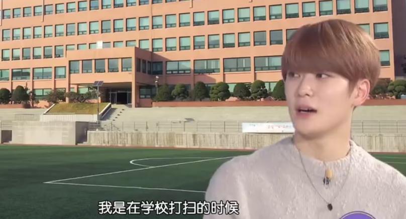 sm艺人刚进公司,SM回应边伯贤提出解约