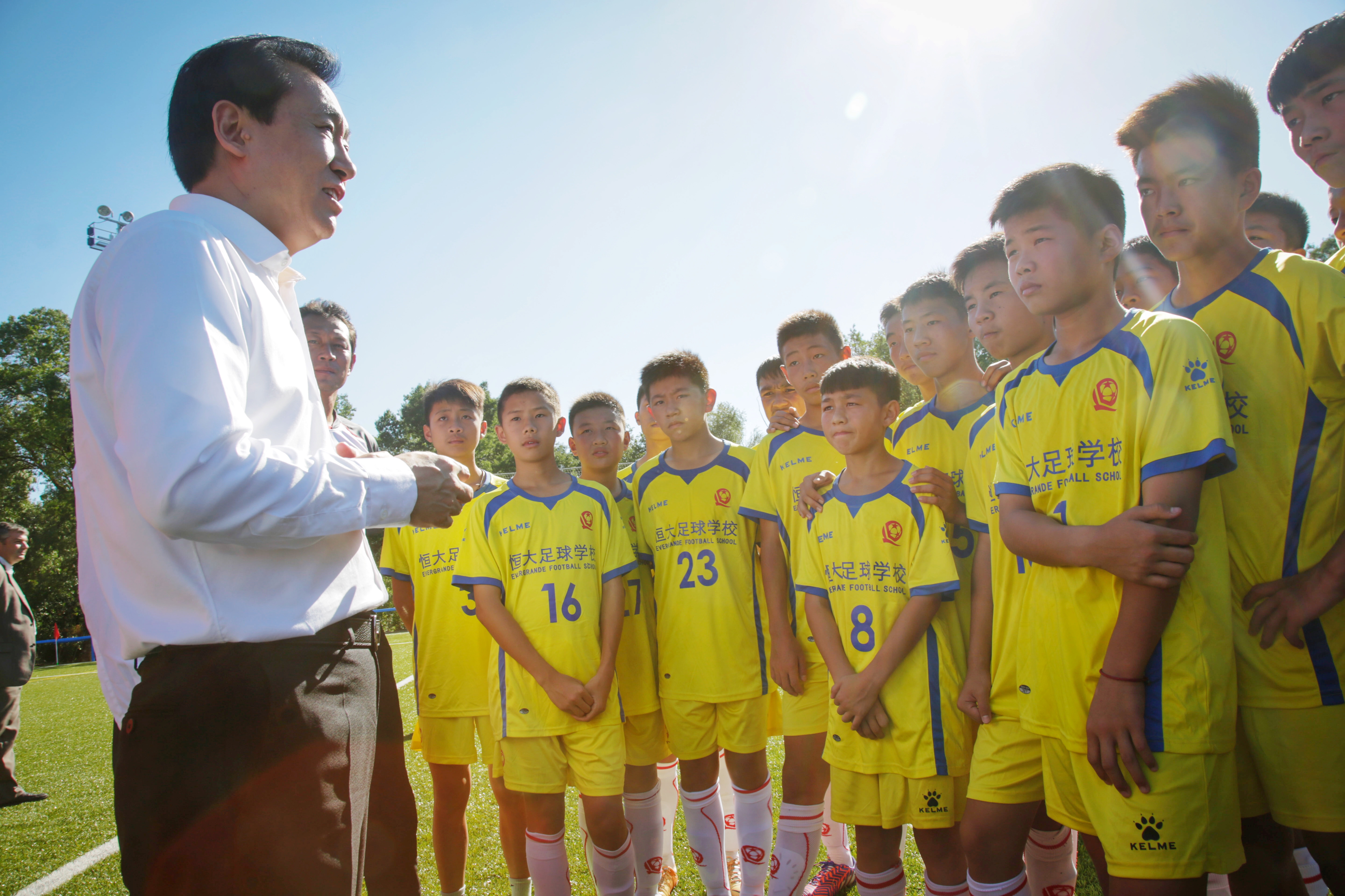 恒大青训评价,恒大青训结硕果足坛名宿纷纷点赞