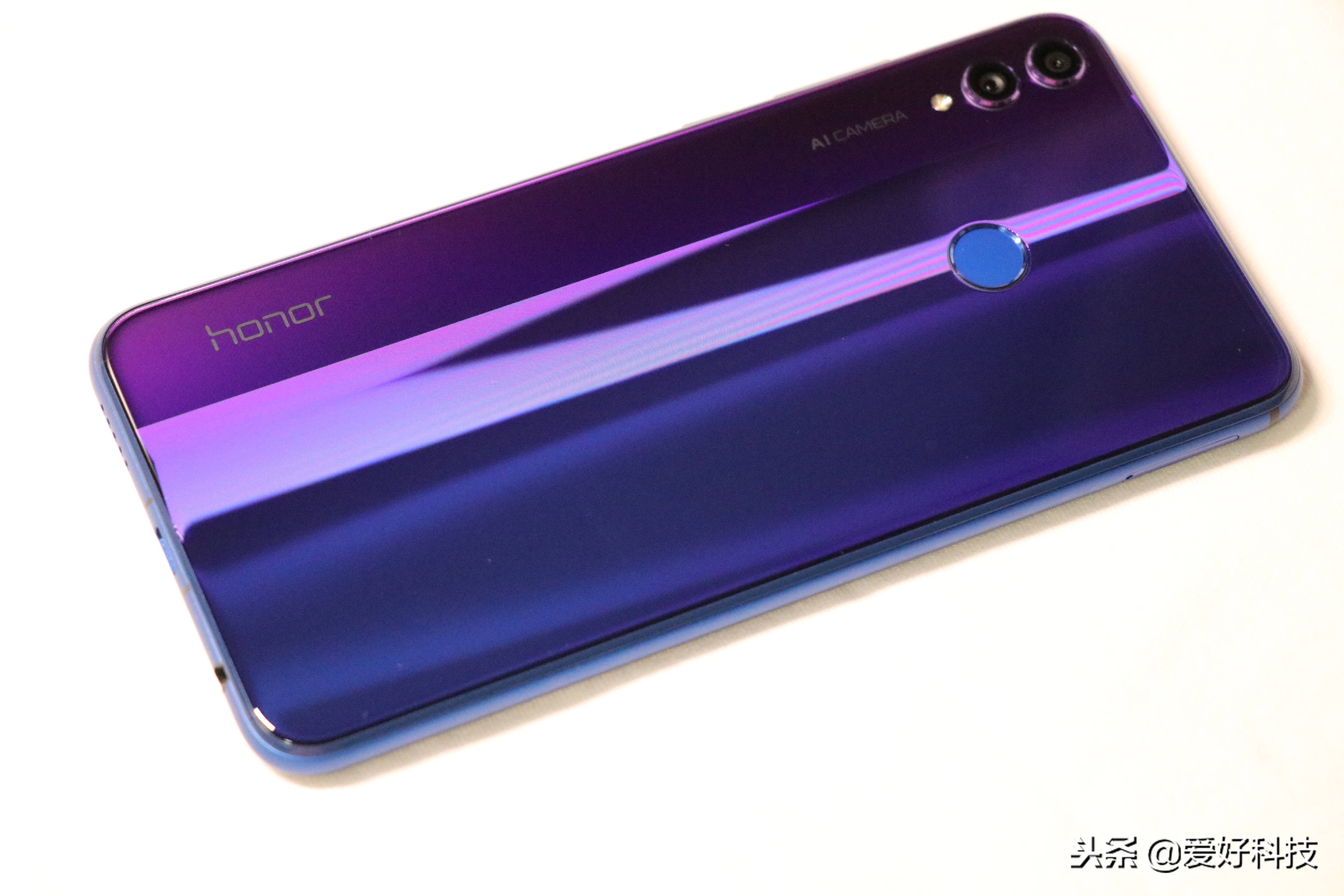 千元霸屏荣耀8x综合测评,手机推荐500元左右荣耀8x