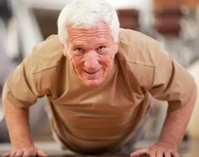 俯卧撑起不来怎么办,俯卧撑起不来怎么练习