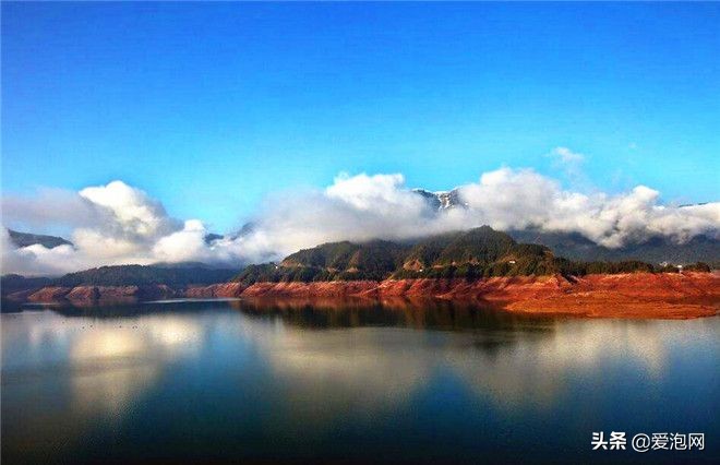 峨眉山和瓦屋山哪个更好,峨眉山一日游精选游记