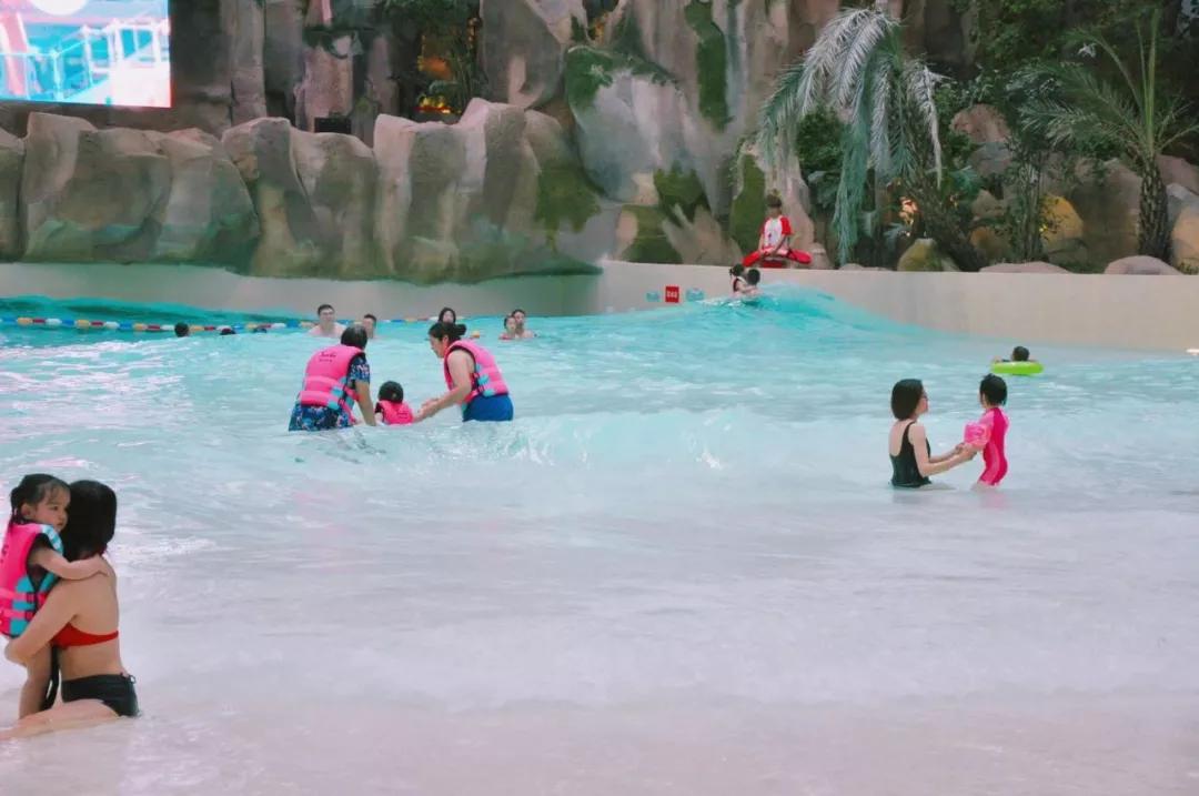 浪漫树屋、奇妙酒店、恒温水乐园...去江浙沪Top酒店跨个30℃的年