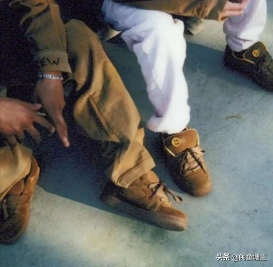 武汉医生闲鱼买鞋,满满的温暖!