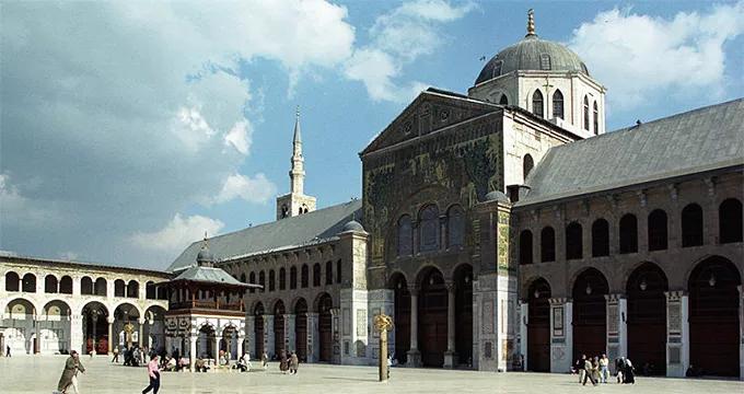 女人沦为*奴性**,男人被活埋:和平的不是这个时代,而是国家!