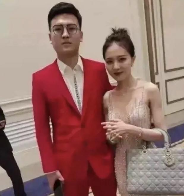 项思醒整形项目,项思醒整容抽脂了吗