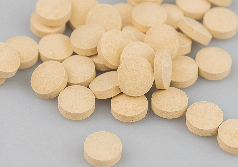 养宠经验分享狗狗怎么去泪痕,养宠经验分享怎样处理狗狗掉毛