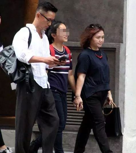 钟楚红为亡夫承诺终生不嫁,用情专一的钟楚红