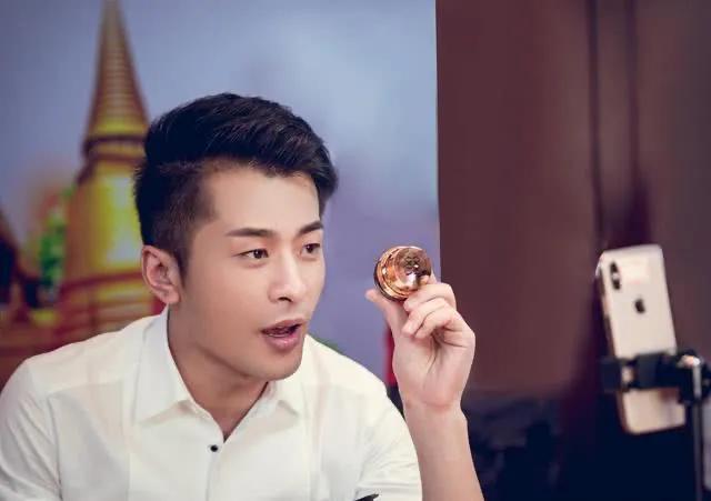 羽绒服行业内幕 (中国羽绒服发展现状)