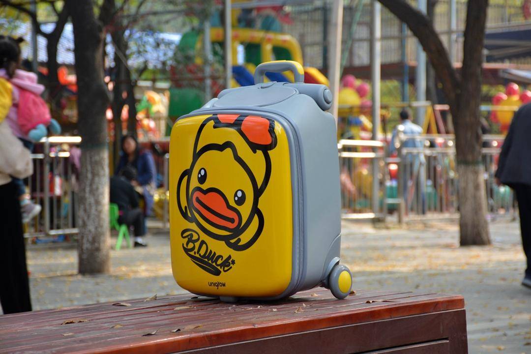 稚行遛娃箱B-Duck合作款评测:一箱两用能座还能装,券后589元