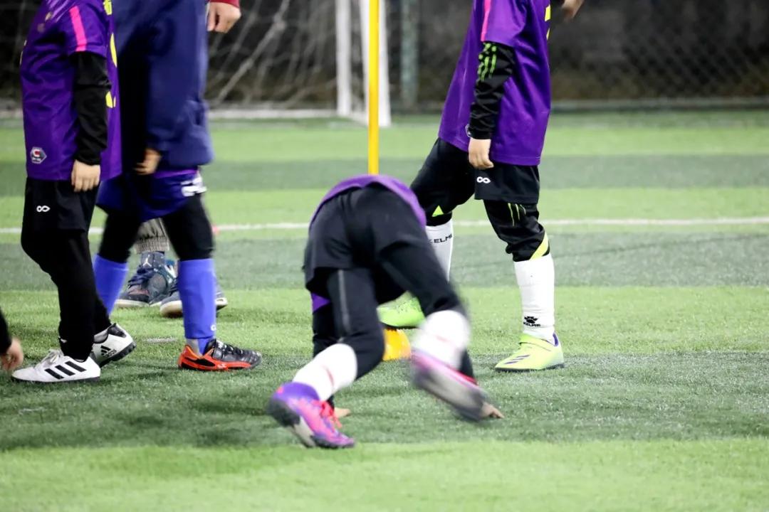 津门网金熙男：足球小将