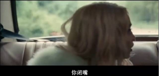 对着小孩的脸拍的视频,给孩子拍照事件